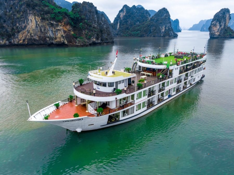 Aquamarine Cruise 2 Days 1 Night from Hanoi (Special Deals)