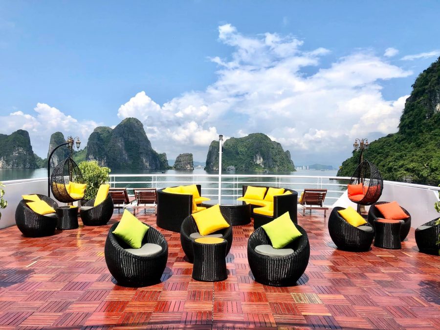 Dragon Bay Cruise Introduction