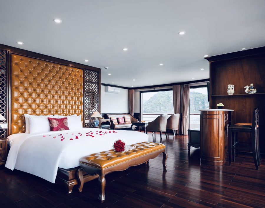 Aqua of the Seas Cruise Introduction