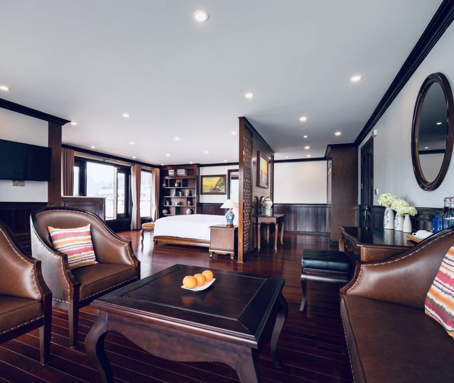 Aqua of the Seas Cruise Introduction