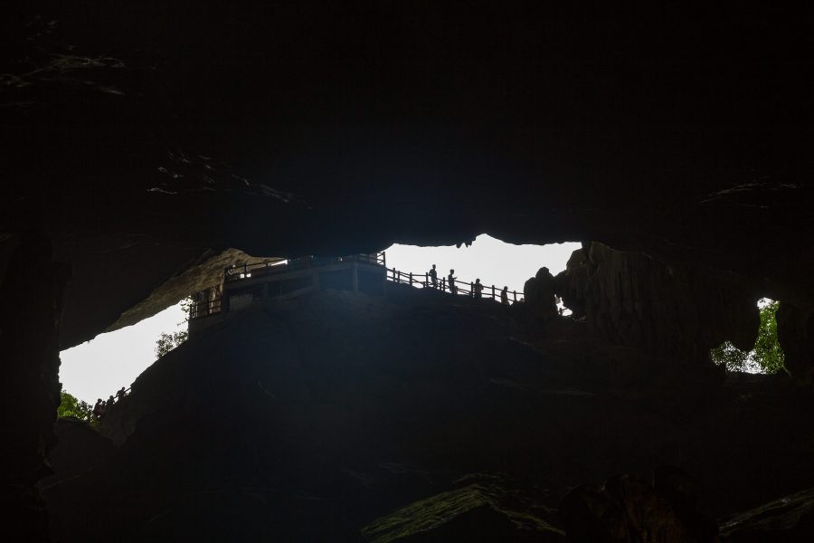 Alisa Cruise 3 Days 2 Nights from Ninh Binh