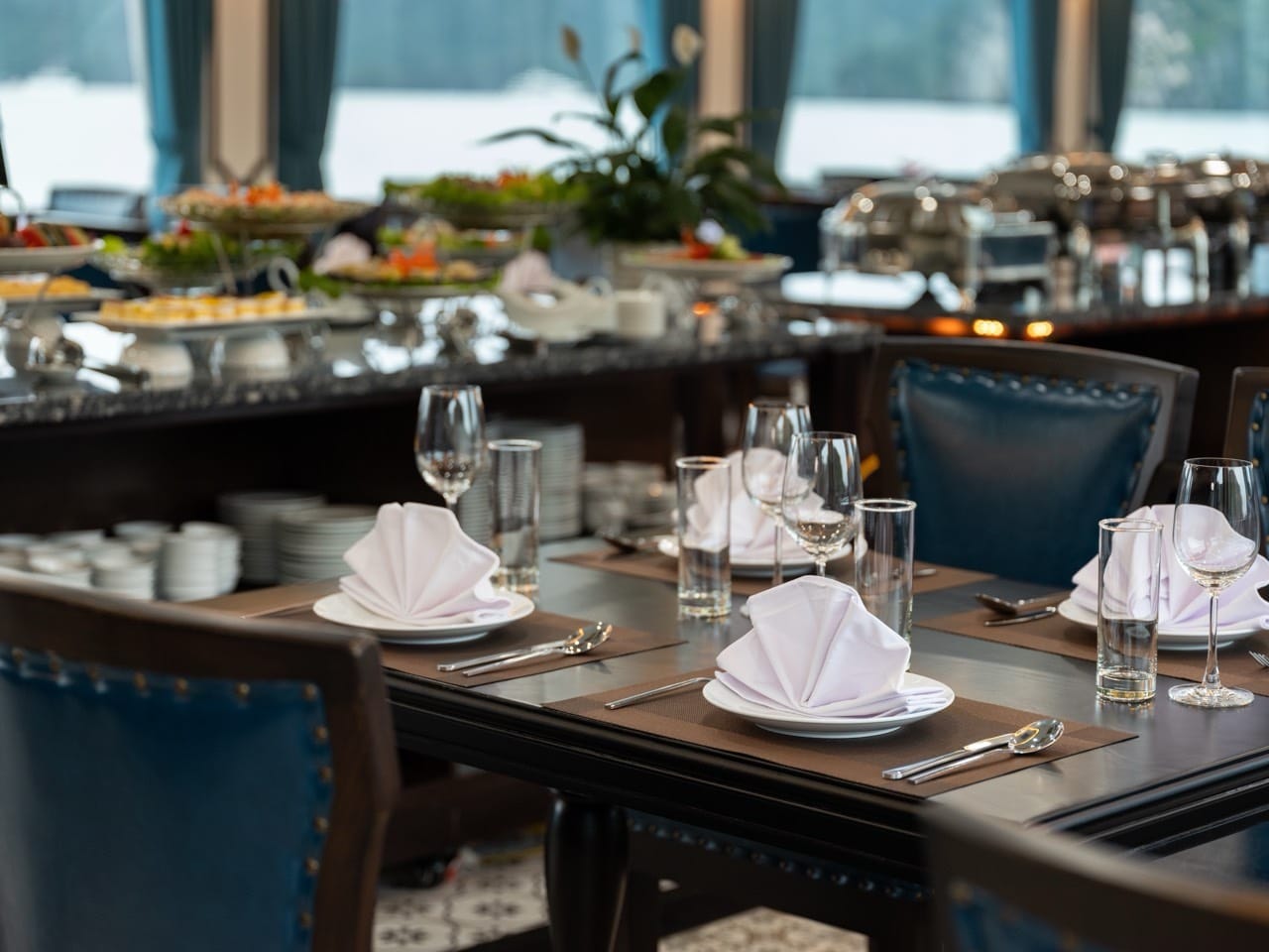 TOP 1 BUDGET HALONG BAY TOUR